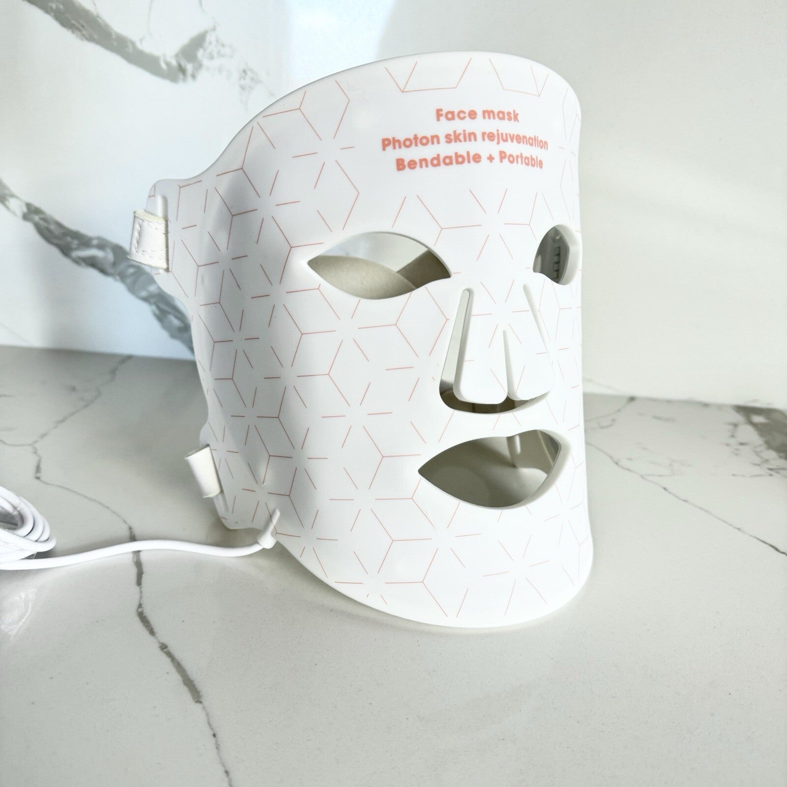 OuraFlow LED Light Therapy Mask Pro